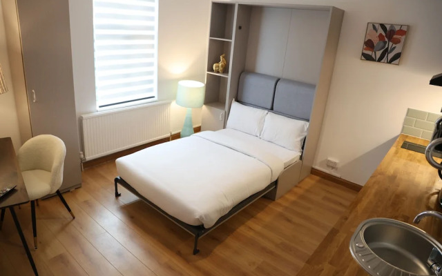 Urban Hideaway Studio