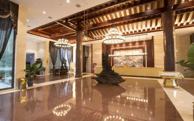 Luming Hotel