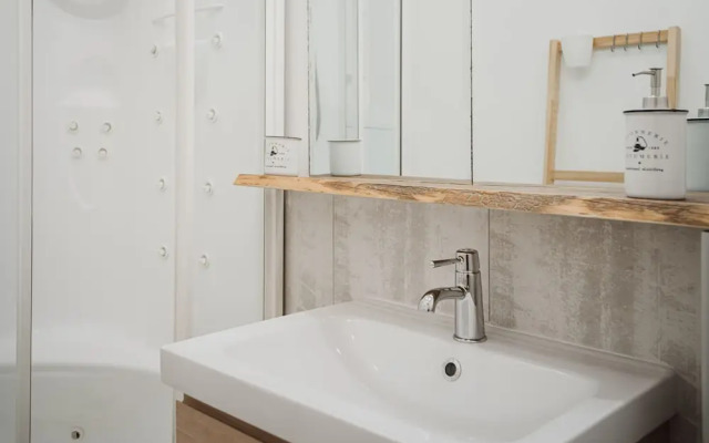 Апартаменты St. Pete Aparts Ivory