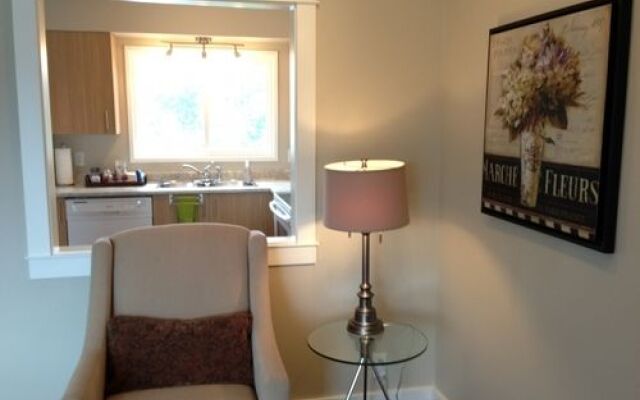 Midtown Suites
