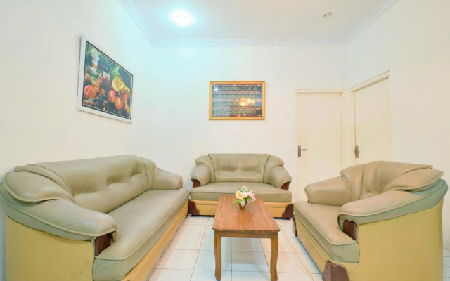 OYO 2394 Hotel Brosta