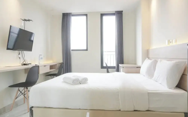 Cozy Studio At 32Th Floor Evenciio Margonda Apartment