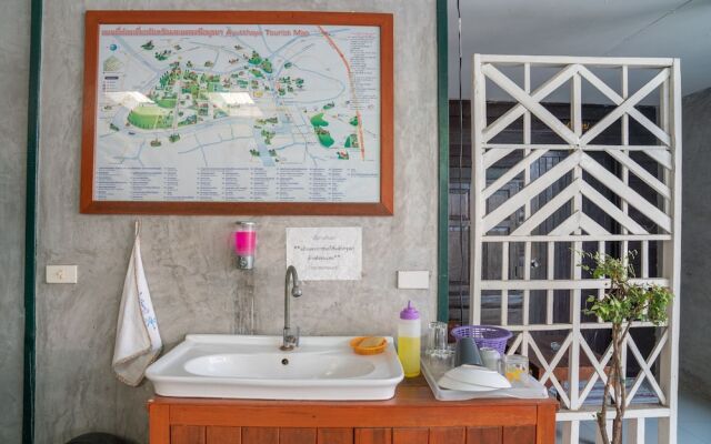 Stay in the heart of historical land- Ayutthaya !