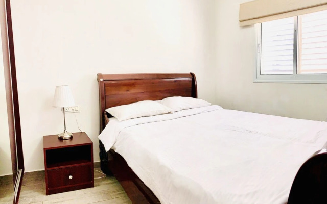 Royal Lea Apartments