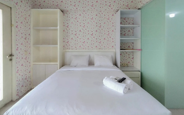 Comfy and Warm Studio at The Square Surabaya Apartment