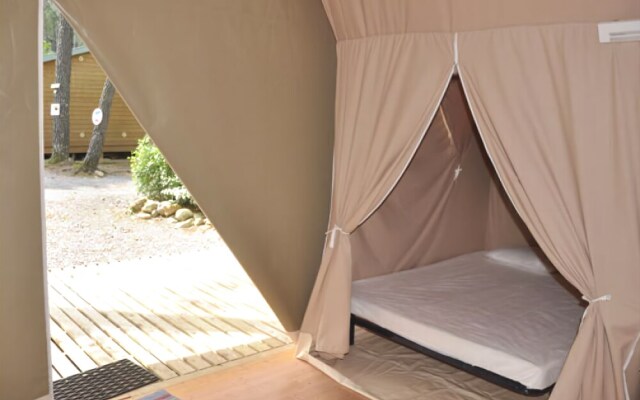 Village de Chalets Camping Bois Simonet