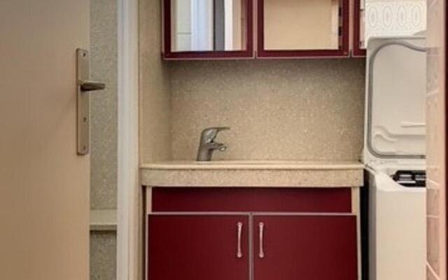 Appartement Balaruc-les-Bains, 1 pièce, 2 personnes - FR-1-503-95