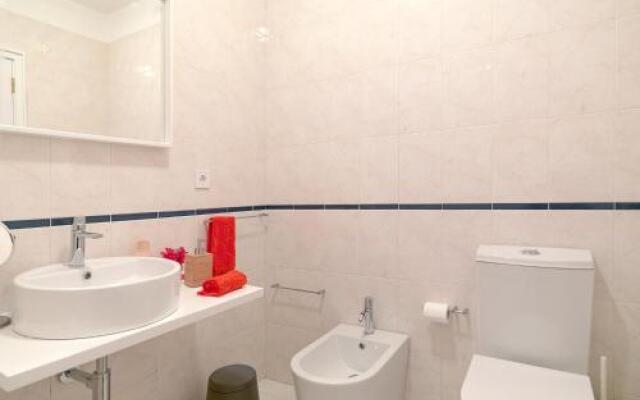 Feels Like Home Porto Comfort Flat