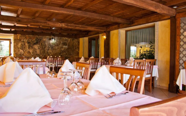 Hotel Alador