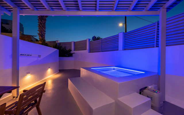 Aerenia Suites