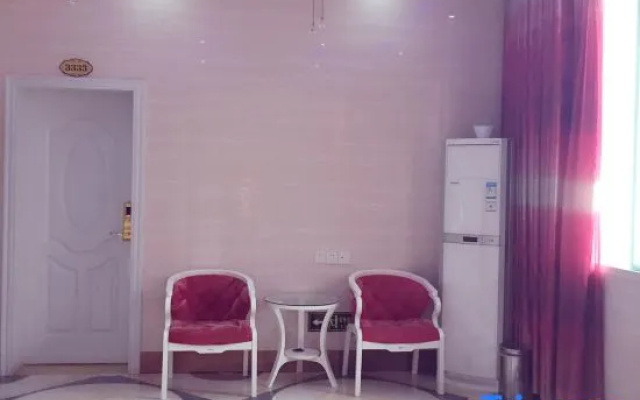 Wuwei Legend Holiday Hotel