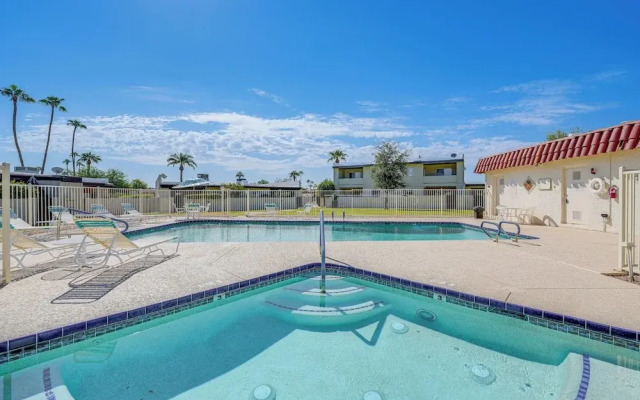 Chic Retreat w/ Patio in Scottsdale!