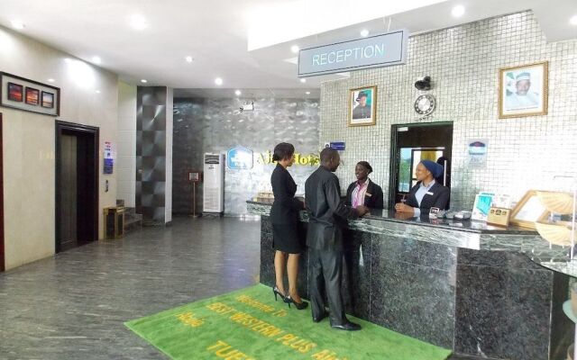 Ajuji Greenwich Hotel