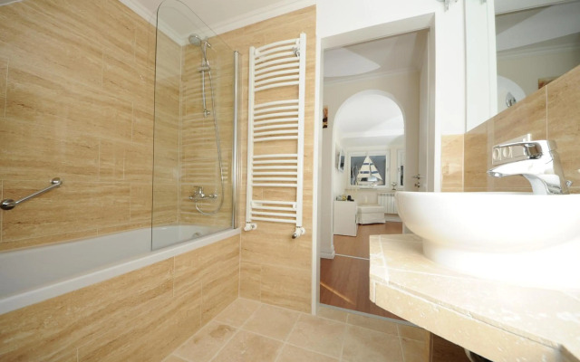 Exklusiv Wohnung Nika