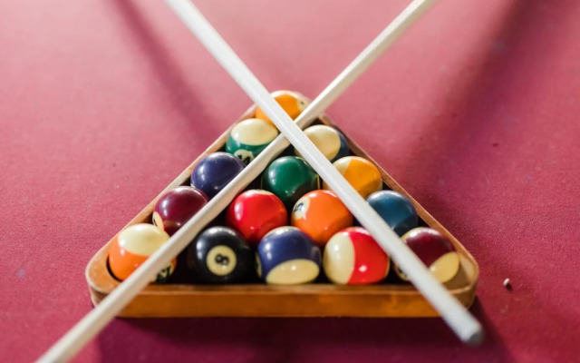 Lakeview Dr - Gambler