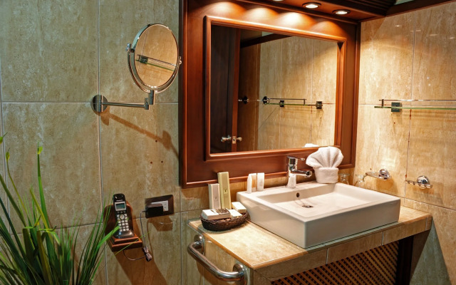 Volcano Lodge Hotel & Thermal Experience