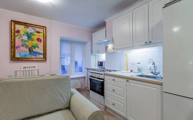 Friends Apartment on Fontanka River