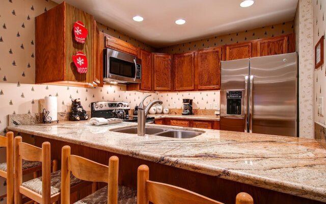 Silver Cliff Village 103 by Park City Lodging