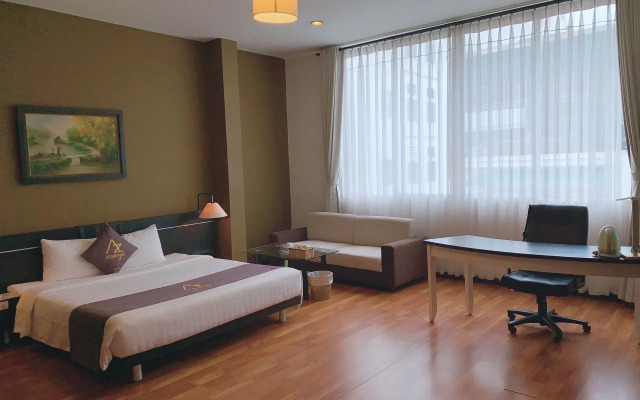 Ocean Hotel 2