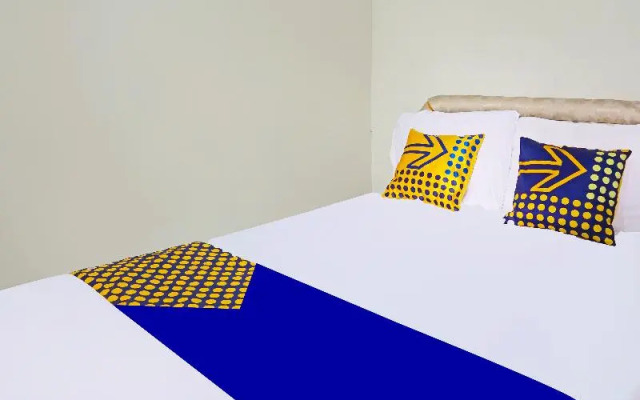 Spot On 91551 Gwen Syariah Homestay