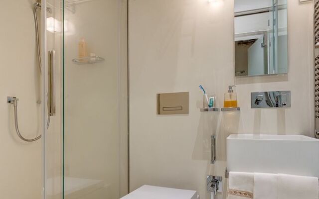 Domus Domitia Luxury House