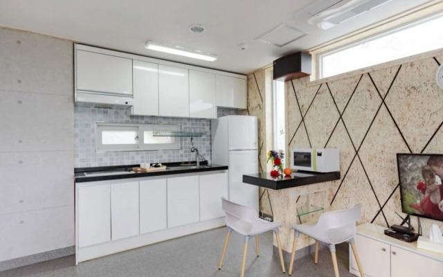 Sancheng U Self Check-In Motel