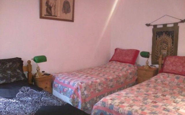 Shiralee Bed & Breakfast