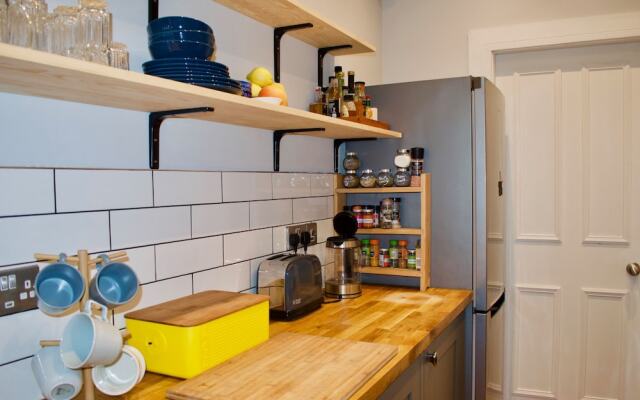 Aesthetic 1 Bedroom Flat in Heart of City