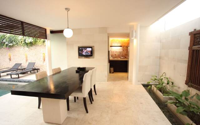 The Wangsa Hotel & Villas