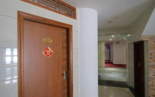 Yanrui Hotel