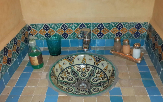 Riad Lauriers Blancs