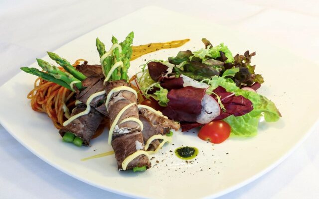Almansour Suites Hotel Doha