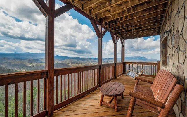 Lookout Lodge