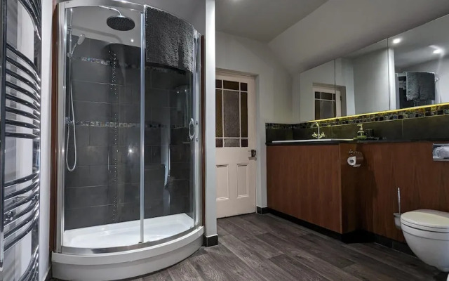 Penthouse-highstreet-sleeps2-87ws