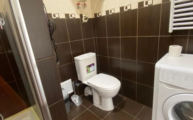 2 Bedroom apartment on Tomashivskogo Street 7