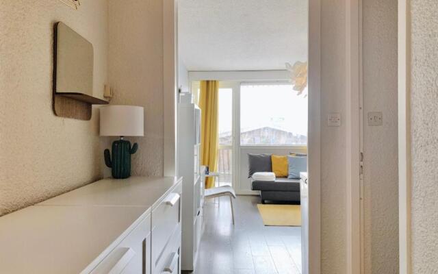 The moon setting #AH5