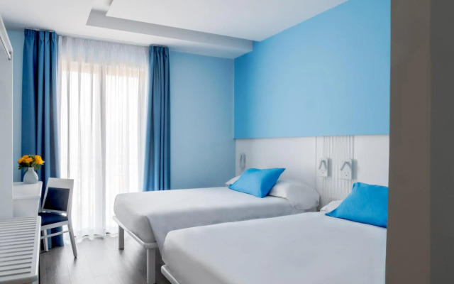 Cristina Hotel