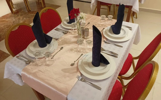 Escale Hotel