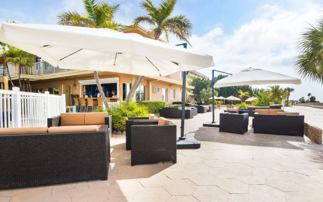 Ocean Club Treasure Island Hotel