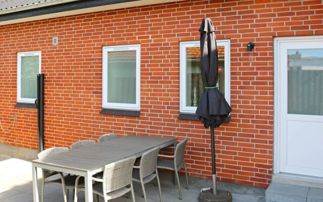 10 Person Holiday Home in Hadsund