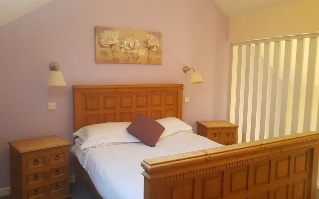 Gardeners Country Inn