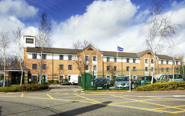 ibis Cardiff Gate - International Business Park