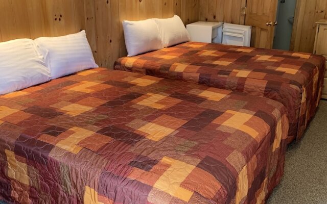 Whippoorwill Motel & Campsites