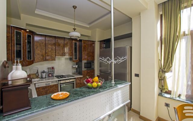 FlatsInYerevan - Apartments by Republic Square