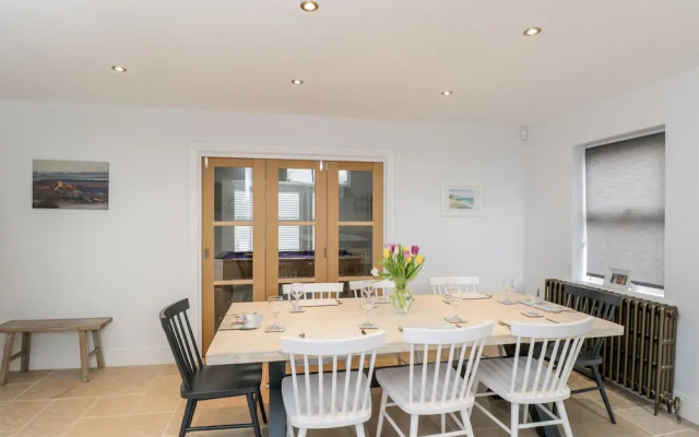 49 Ulwell Road
