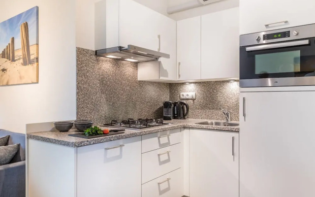 Luxurious Apartment With Dishwasher, 1 km. From the Beach