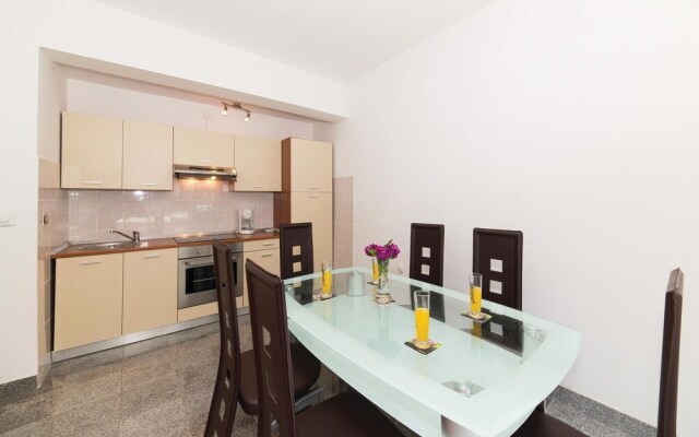 Beautiful Home in Kastel Kambelovac With Wifi and 1 Bedrooms