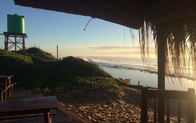 Mango Beach Lodge