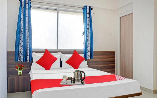 OYO Flagship 70224 Swarg Executive Paradise