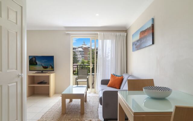 Terrigal Sails Serviced Apartments